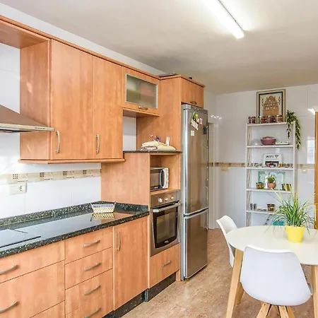 4 Bedroom Beautiful In Prázdninový dům